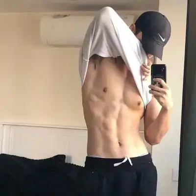 邰冉冉
